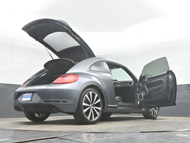 Used 2013 Volkswagen Beetle R-Line FWD image 53