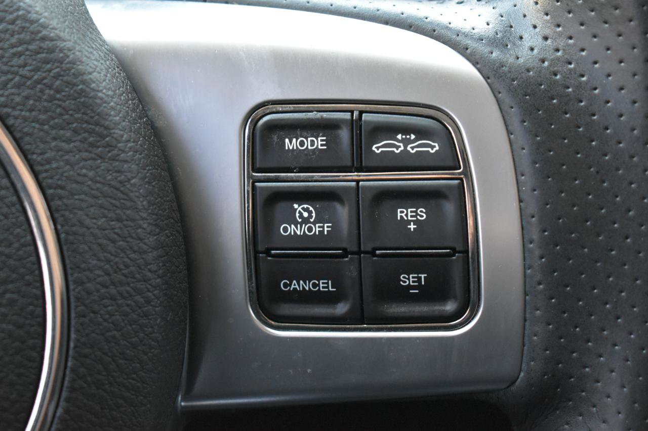 Used 2013 Jeep Grand Cherokee SRT8 image 15