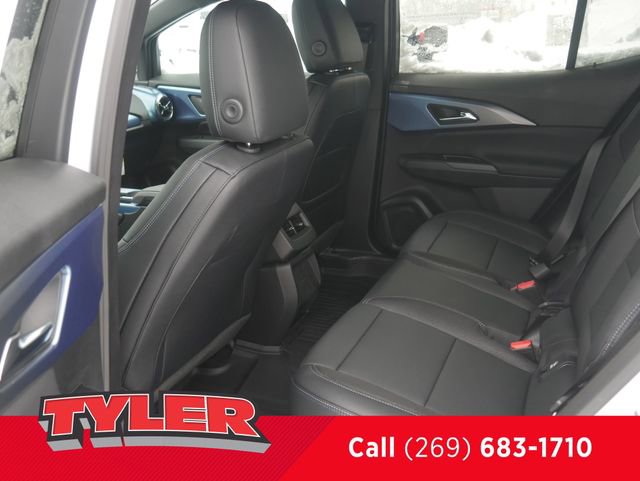 New 2026 Chevrolet Equinox EV LT w/ LPO, Blackout Package AWD/4WD image 39