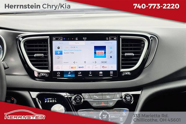 New 2026 Chrysler Voyager LX FWD image 9