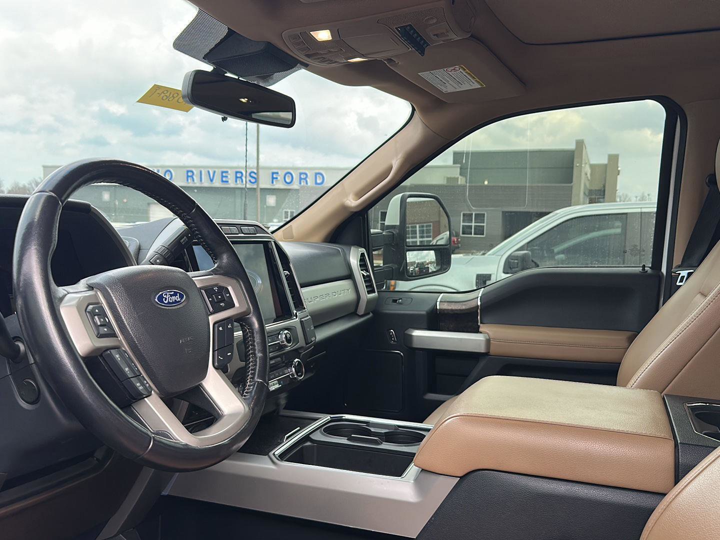 Used 2022 Ford F250 Lariat w/ Lariat Ultimate Package image 2