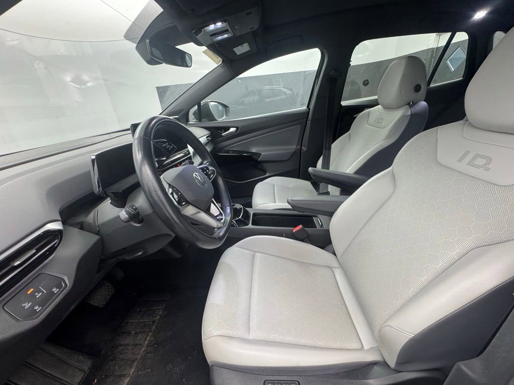 Used 2021 Volkswagen ID.4 Pro S w/ Gradient Package image 9