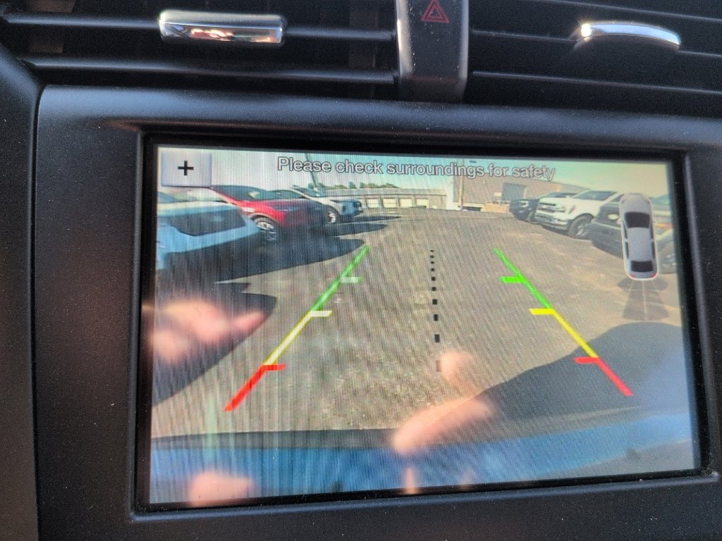 Used 2019 Ford Fusion SE w/ Equipment Group 151A image 10