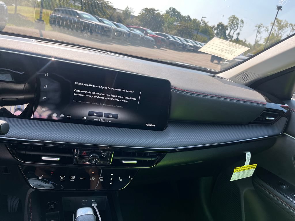New 2027 Nissan Kicks SR w/ Cold Weather Package FWD image 16