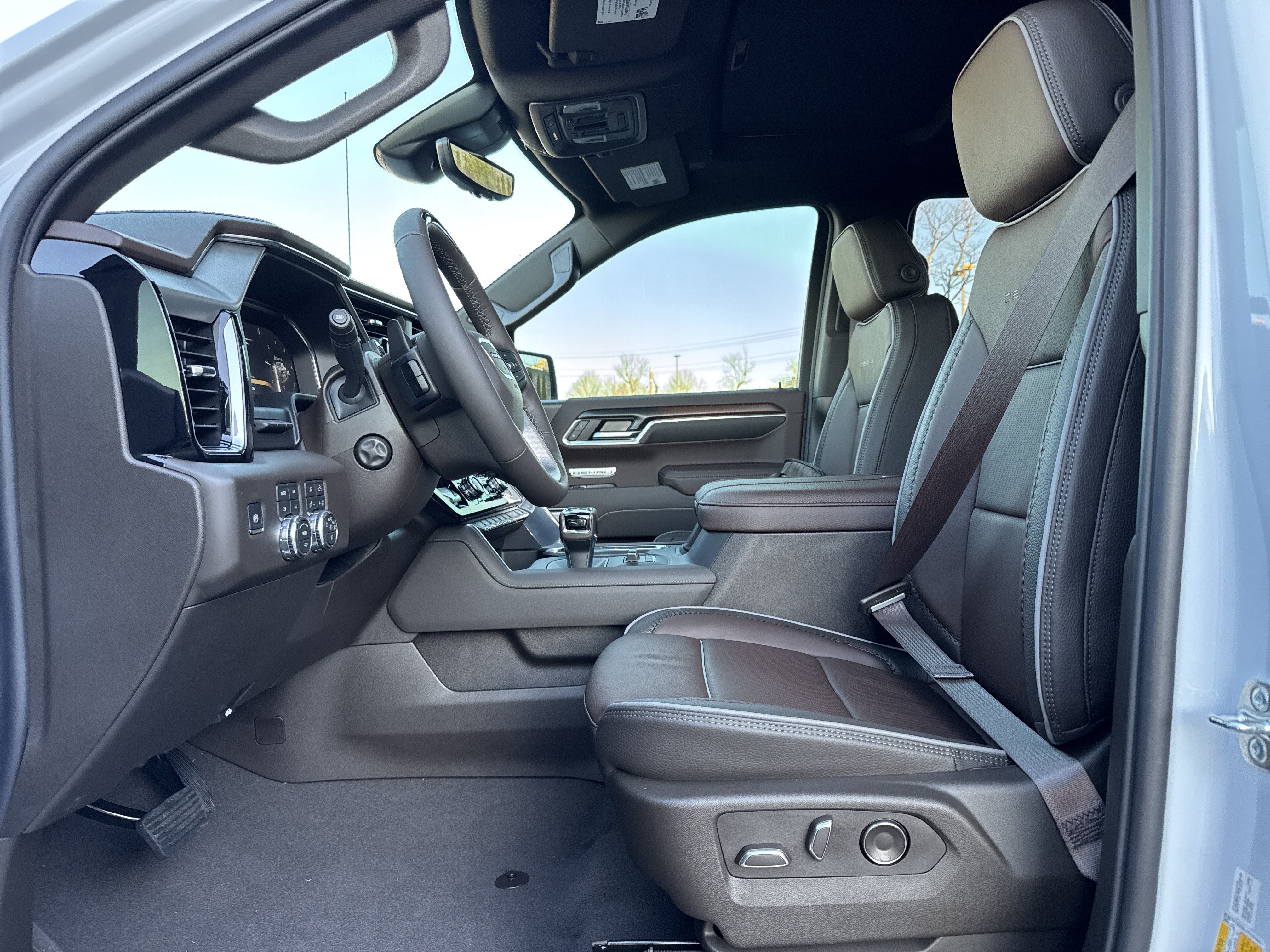 New 2026 GMC Sierra 1500 Denali AWD/4WD image 16
