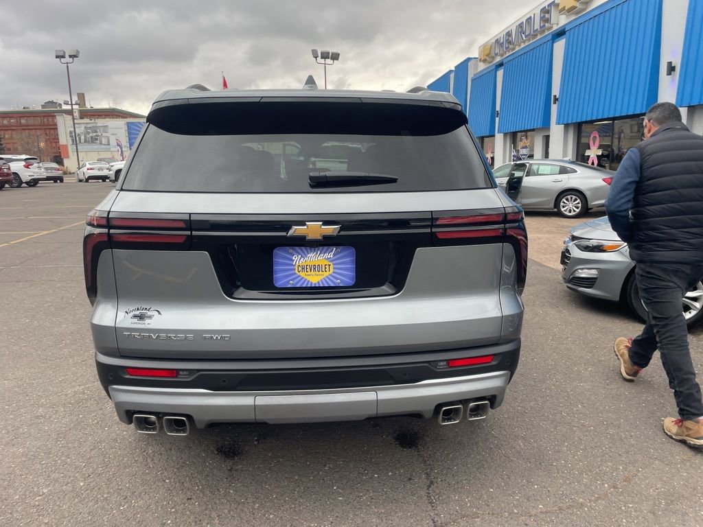 New 2026 Chevrolet Traverse LT image 6