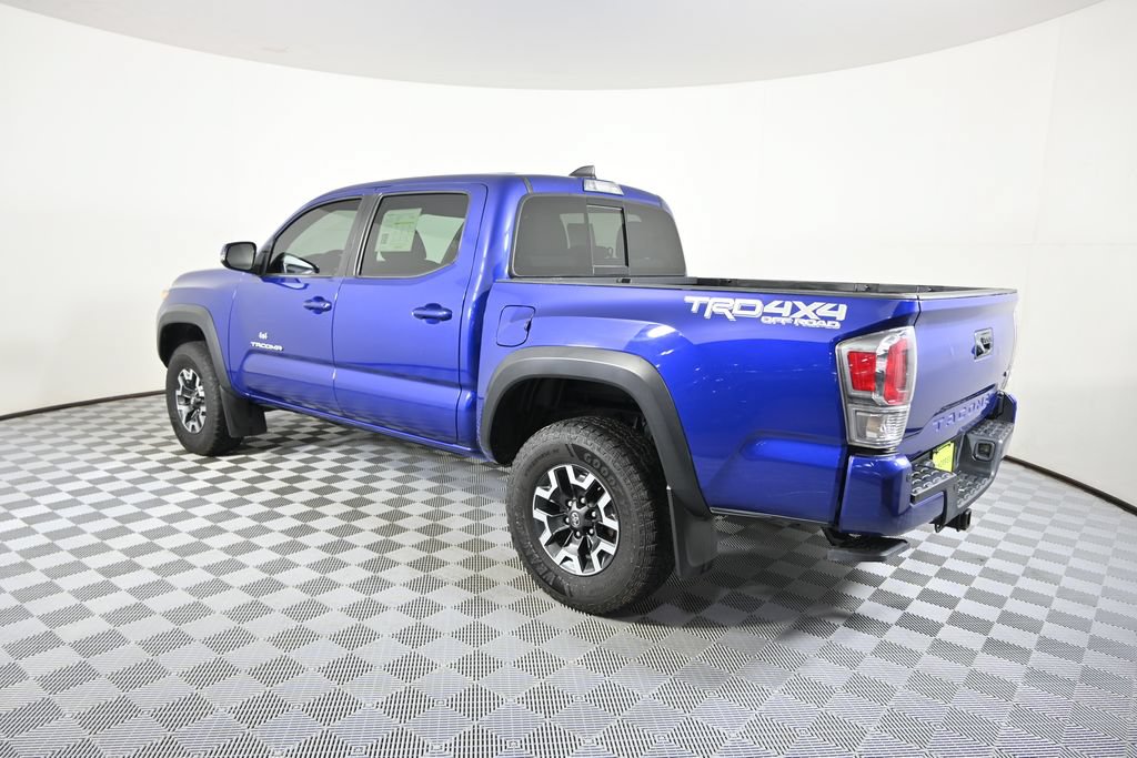 Used 2022 Toyota Tacoma TRD Off-Road w/ Technology Package AWD/4WD image 4