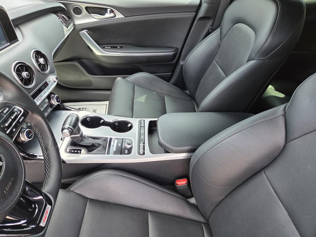Used 2019 Kia Stinger GT RWD image 24