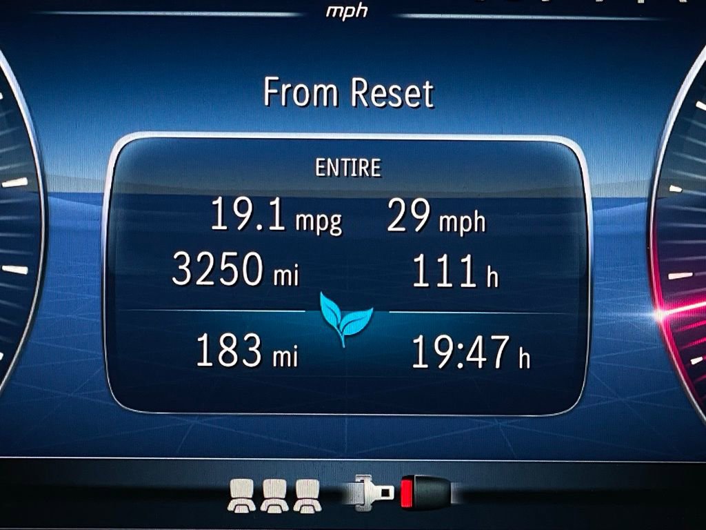 Used 2025 Mercedes-Benz G 550 image 36