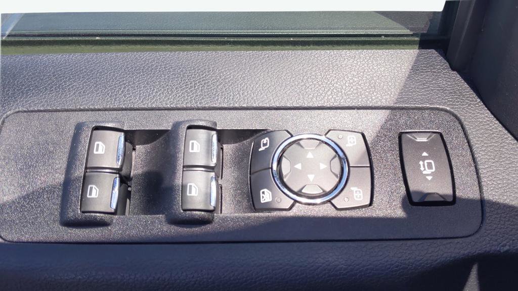 Used 2018 Ford F250 Lariat w/ Lariat Ultimate Package image 12