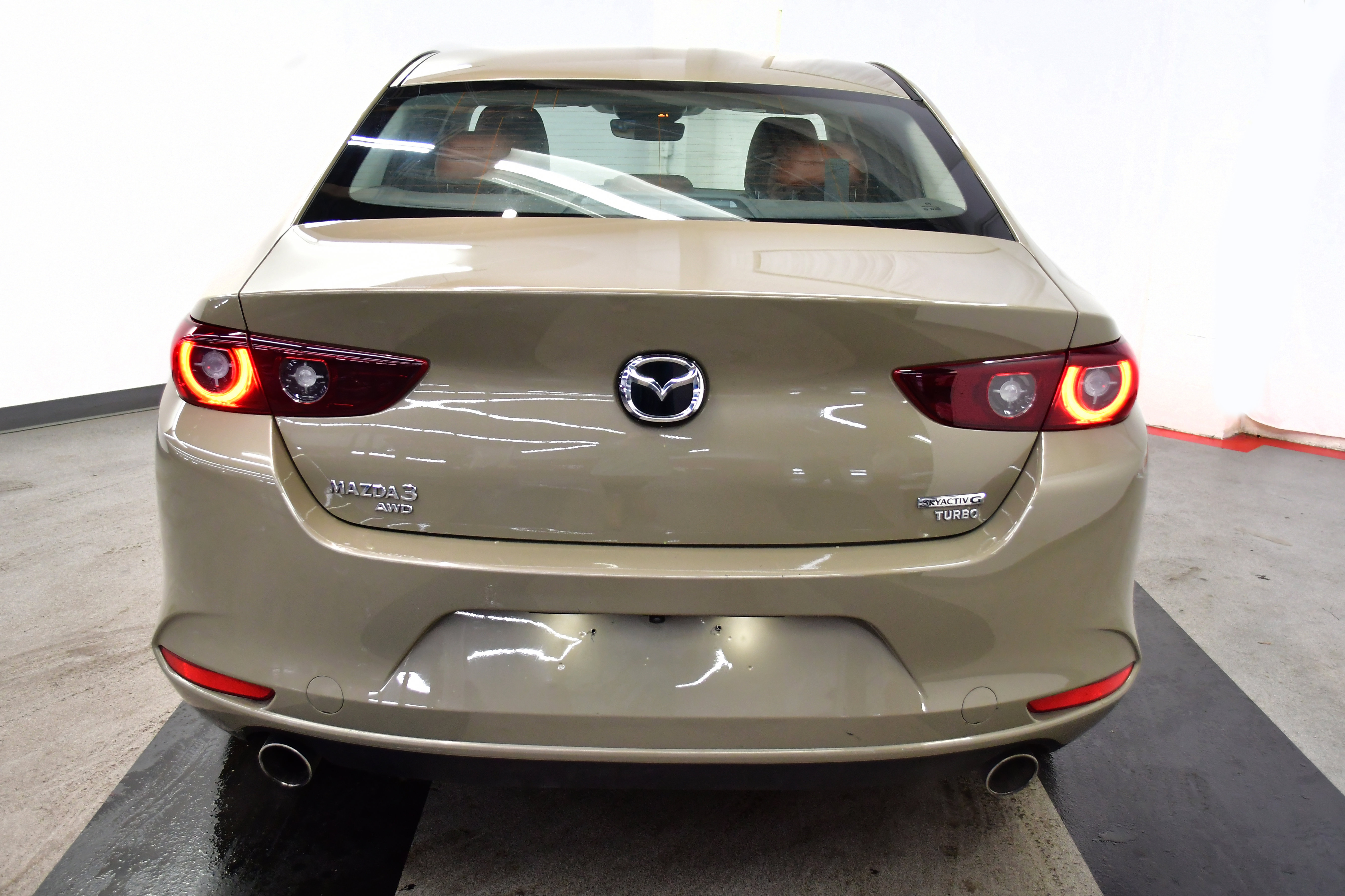 Used 2024 MAZDA MAZDA3 s image 12