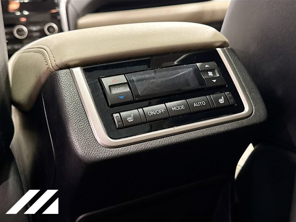Used 2022 Subaru Ascent Limited w/ Technology Package AWD/4WD image 28