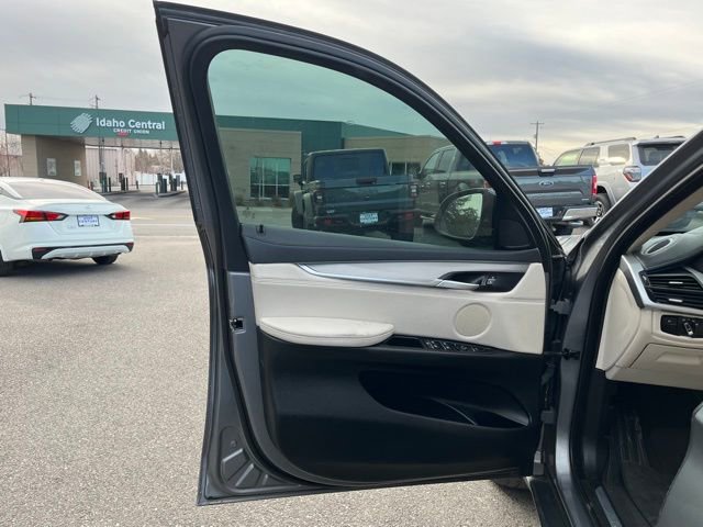 Used 2016 BMW X6 xDrive35i AWD/4WD image 31