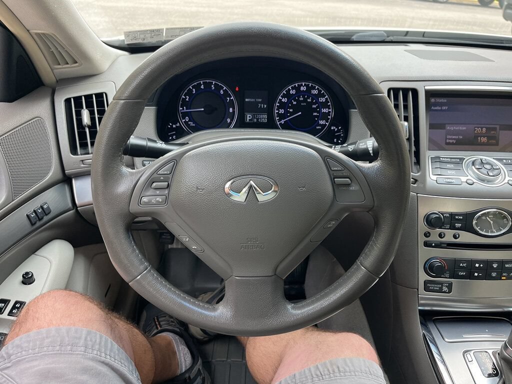 Used 2013 INFINITI G37 x Sedan w/ Premium Pkg AWD/4WD image 25
