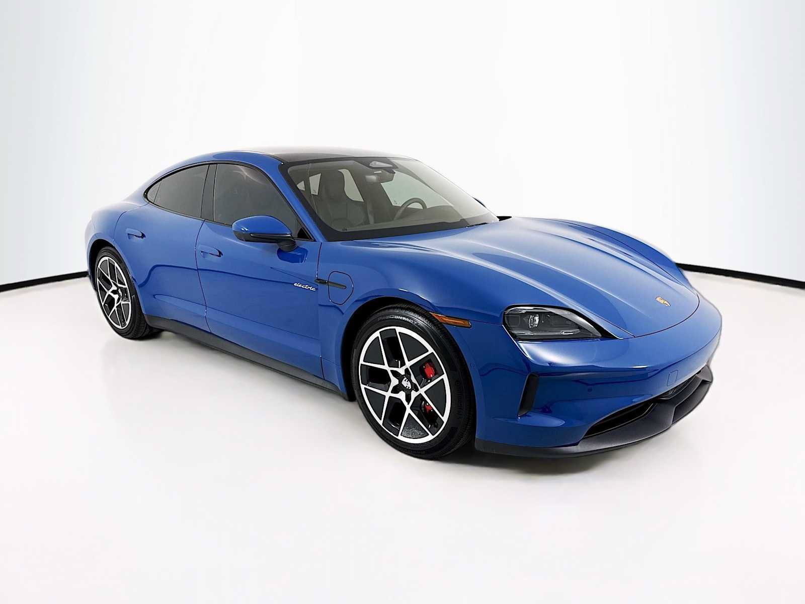 New 2026 Porsche Taycan 4S AWD/4WD image 7