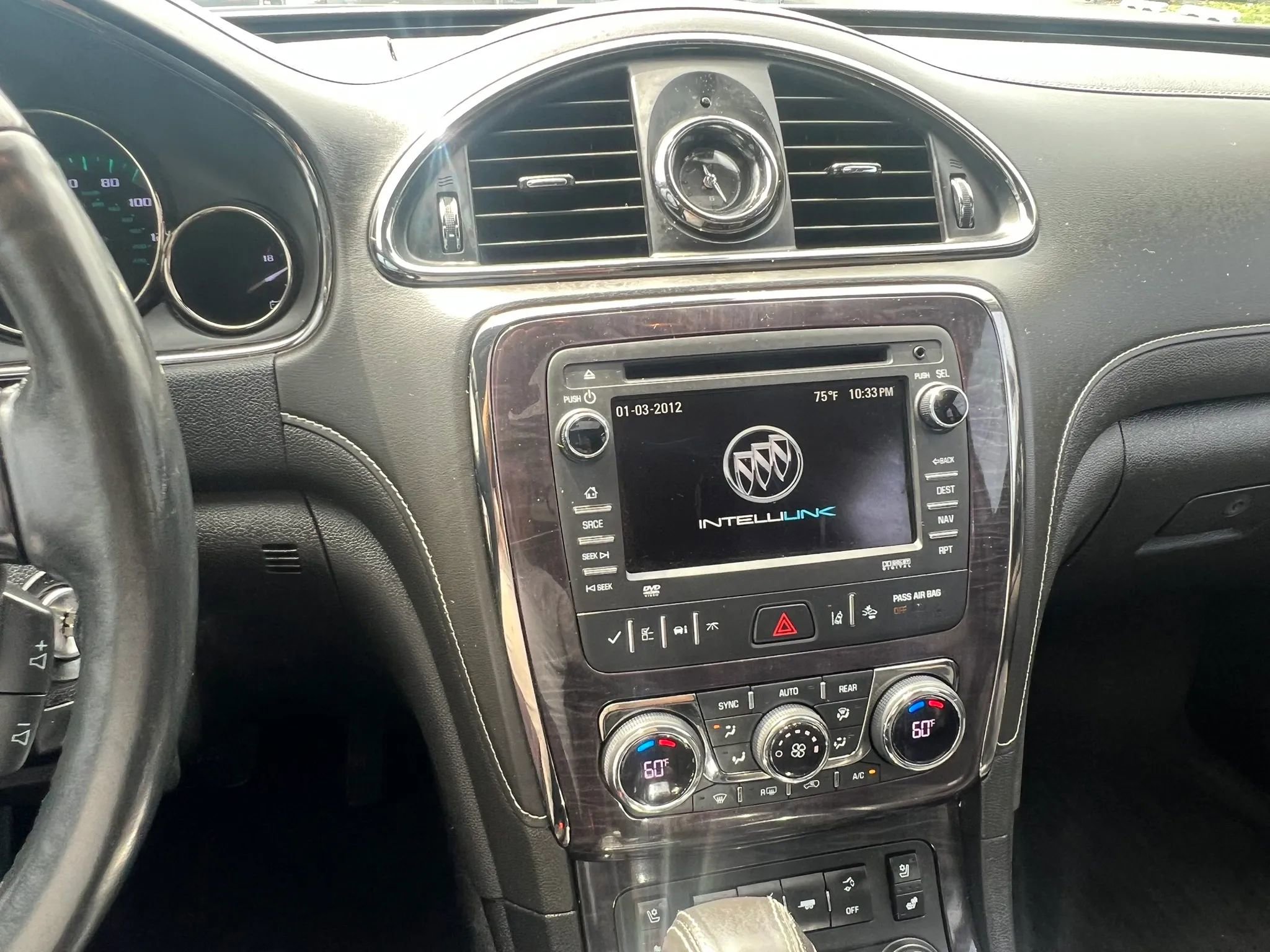 Used 2015 Buick Enclave Premium w/ Experience Buick Package image 19