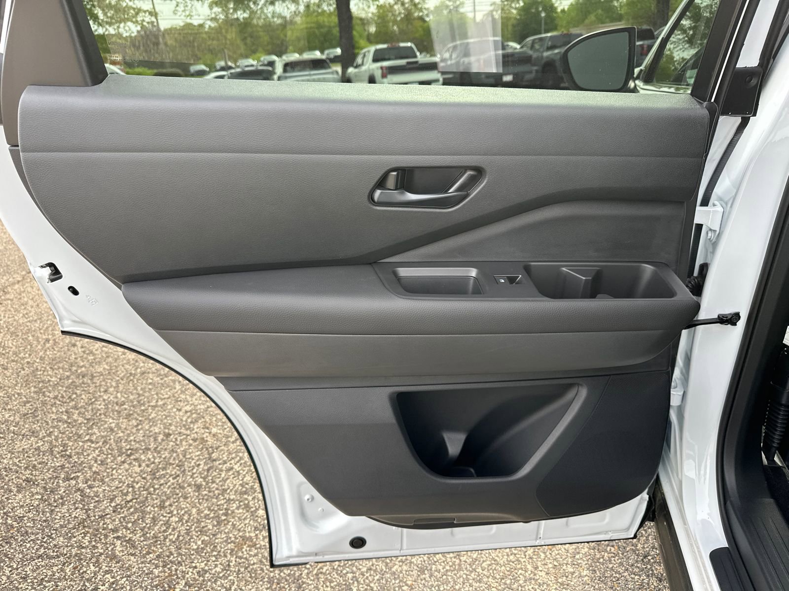 New 2026 Nissan Pathfinder SV image 20