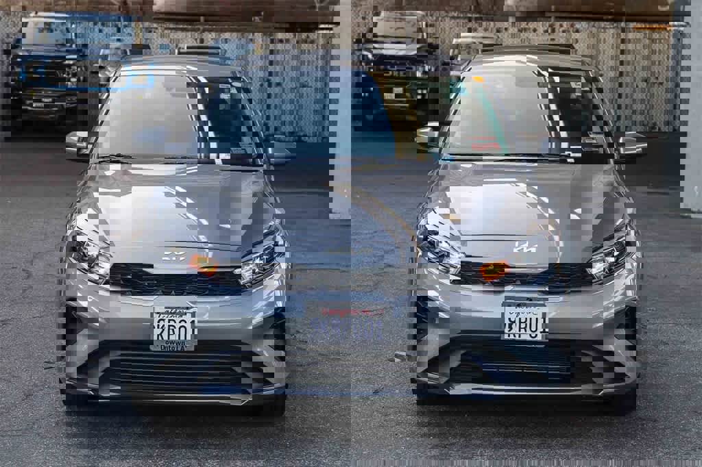 Used 2024 Kia Forte LXS image 2