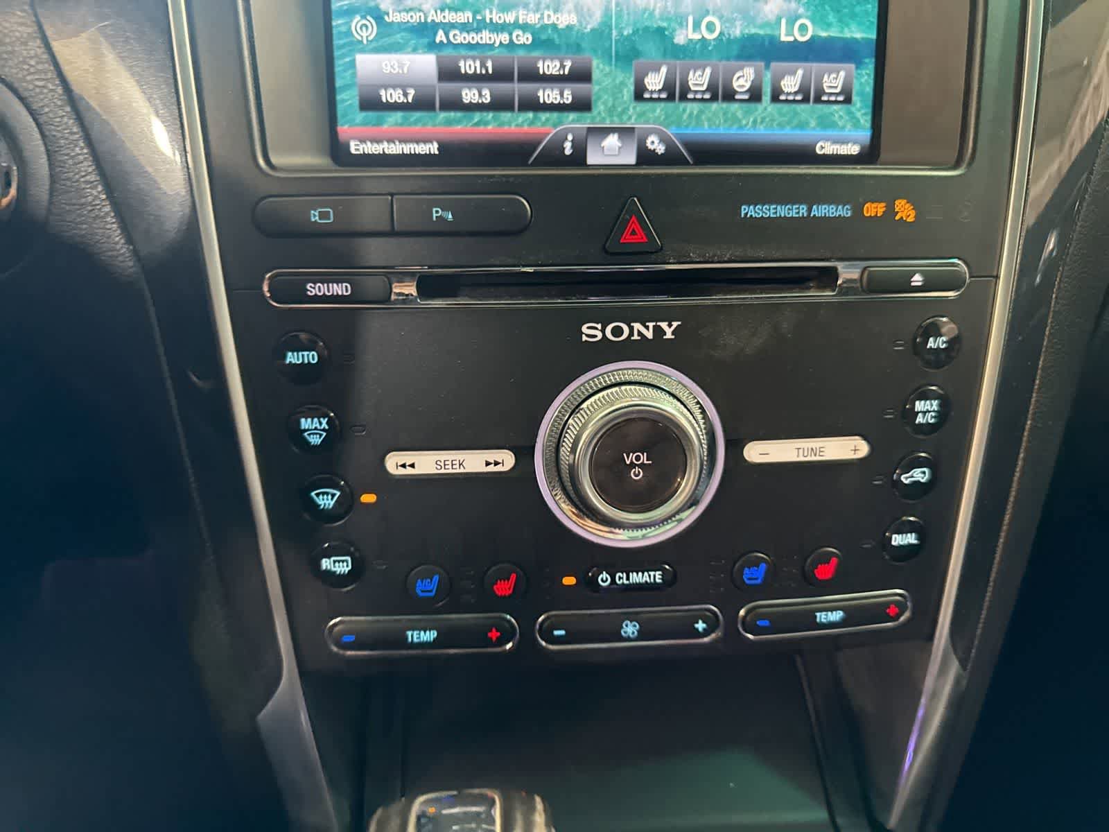 Used 2016 Ford Explorer Limited FWD image 26