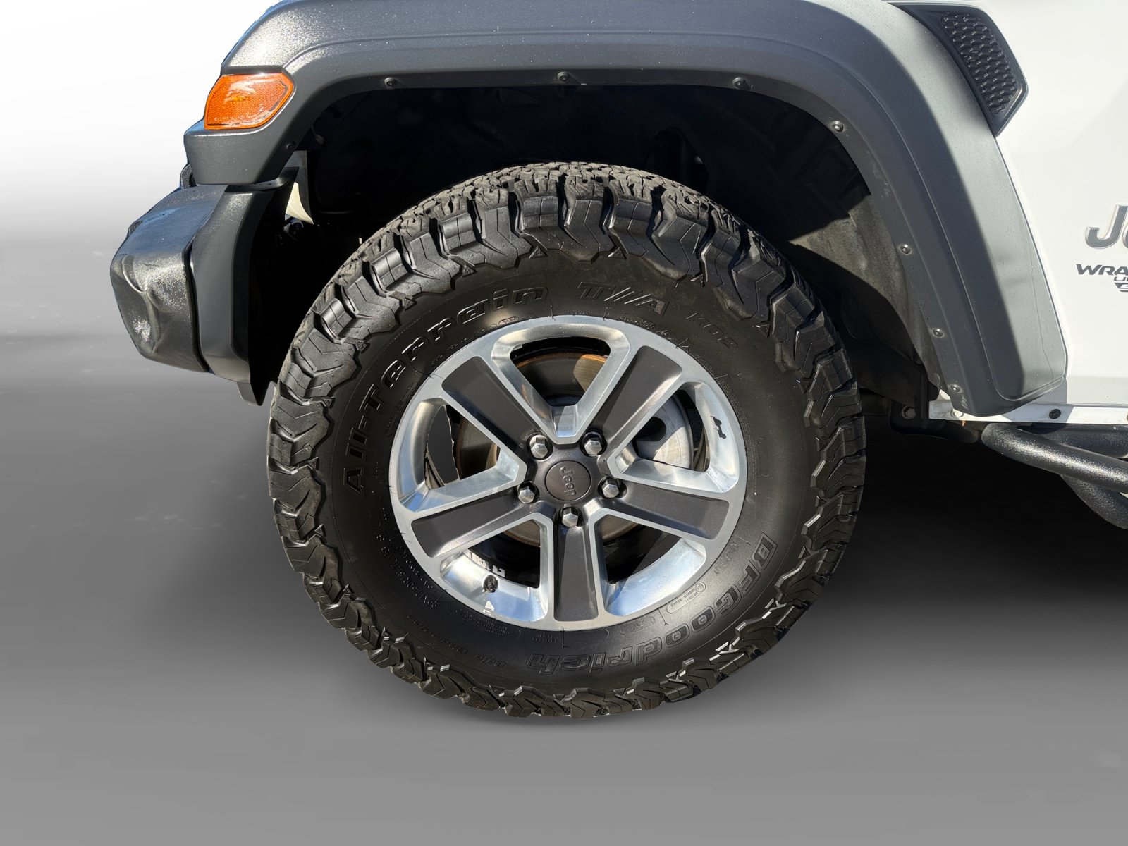 Used 2018 Jeep Wrangler Unlimited Sport S AWD/4WD image 9