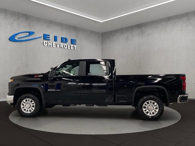 New 2026 Chevrolet Silverado 3500 LT w/ All Star Edition AWD/4WD image 6