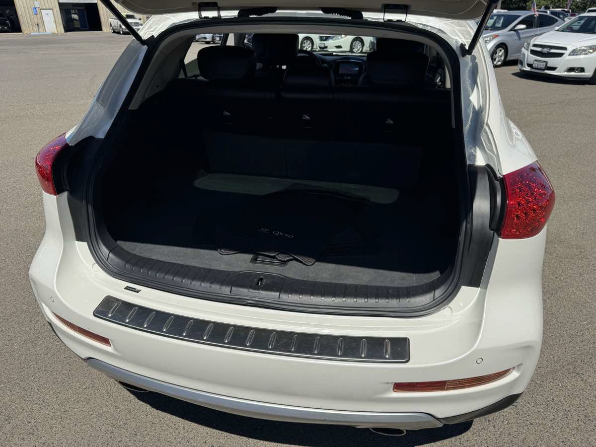 Used 2016 INFINITI QX50 2WD w/ Technology Package image 19