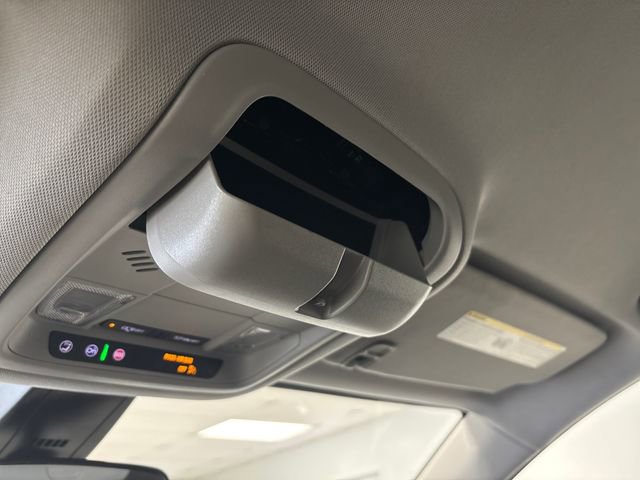 Used 2023 GMC Acadia SLE w/ Driver Convenience Package image 61