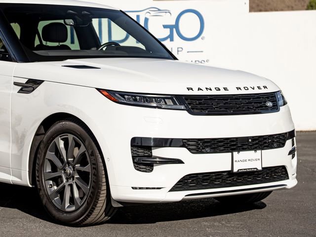 Used 2024 Land Rover Range Rover Sport Dynamic SE AWD/4WD image 5