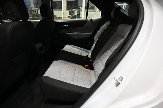 Used 2018 Chevrolet Equinox LS image 11