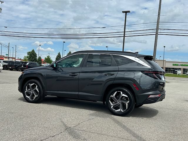 Used 2023 Hyundai Tucson SEL w/ Convenience Package AWD/4WD image 12