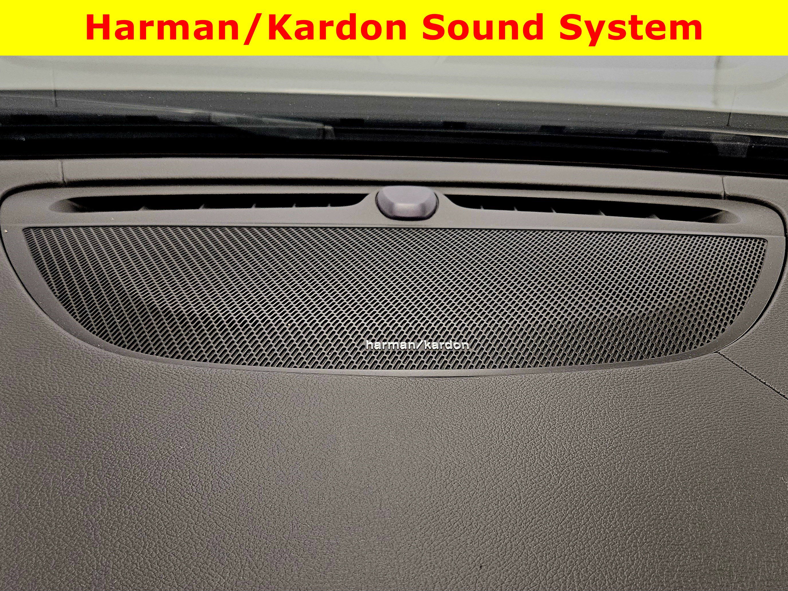 Used 2023 Volvo S90 B6 Ultimate w/ Protection Package Premier image 30