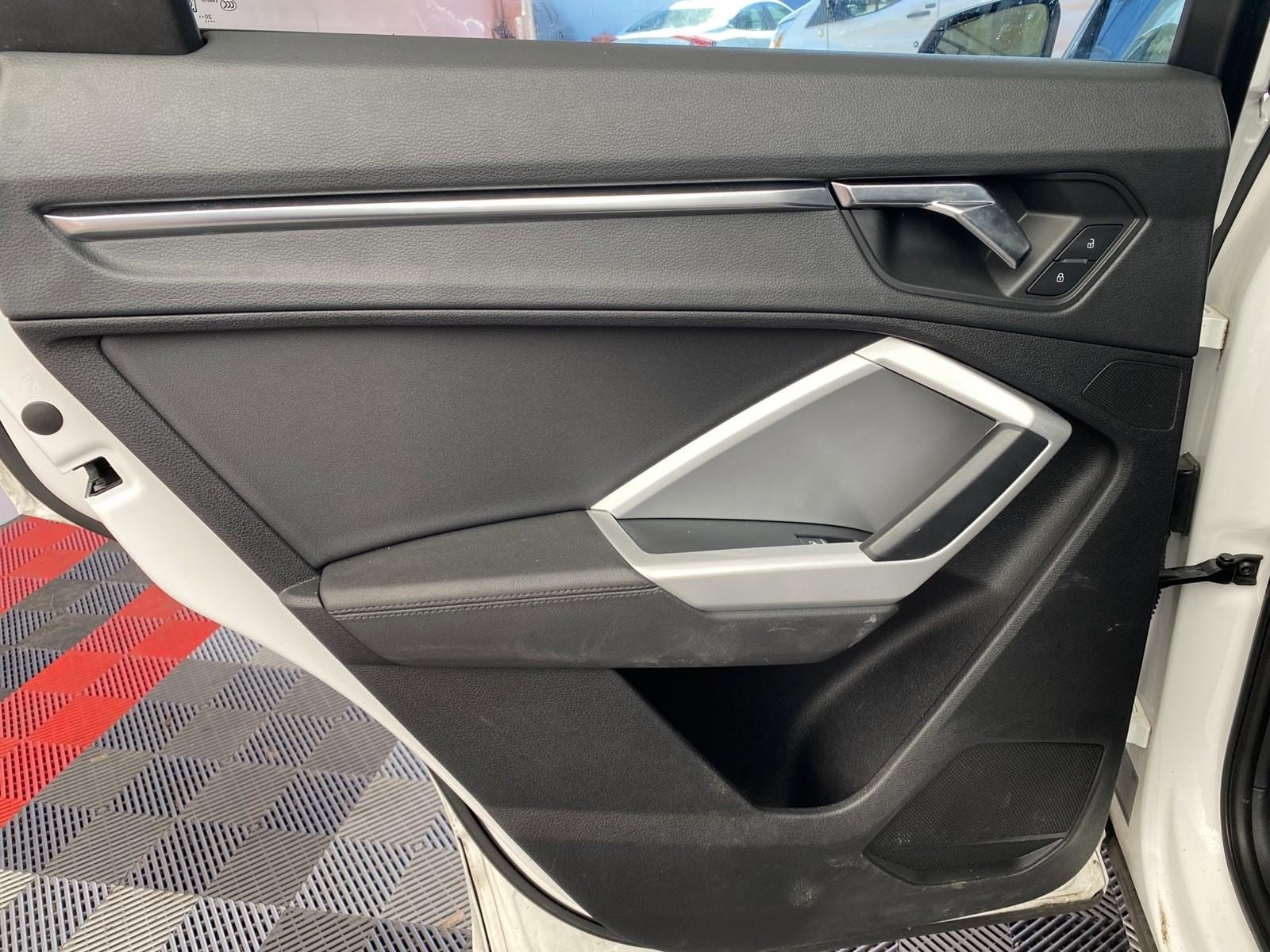 Used 2021 Audi Q3 2.0T Premium image 17