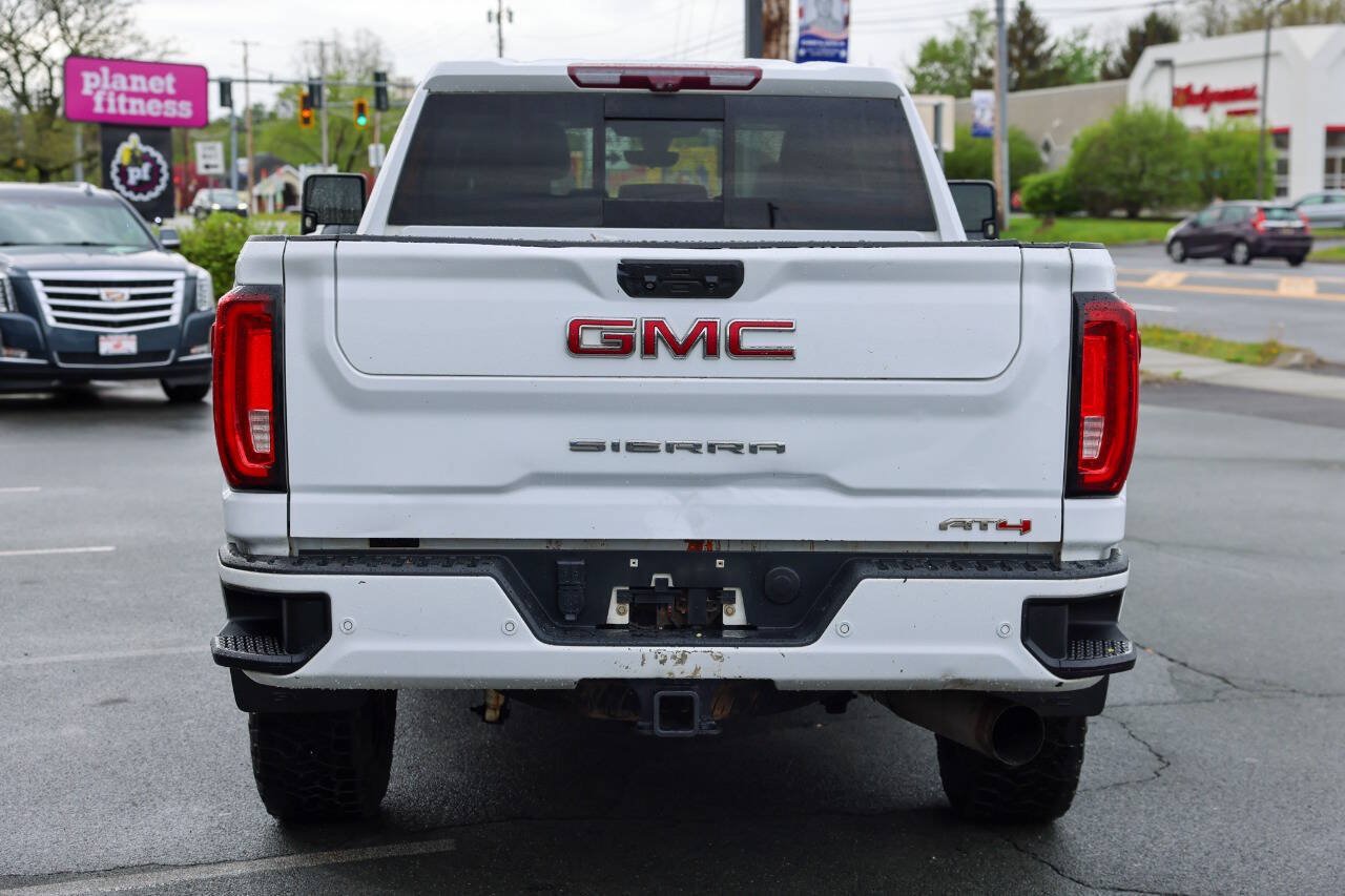 Used 2020 GMC Sierra 2500 AT4 w/ AT4 Premium Package AWD/4WD image 5