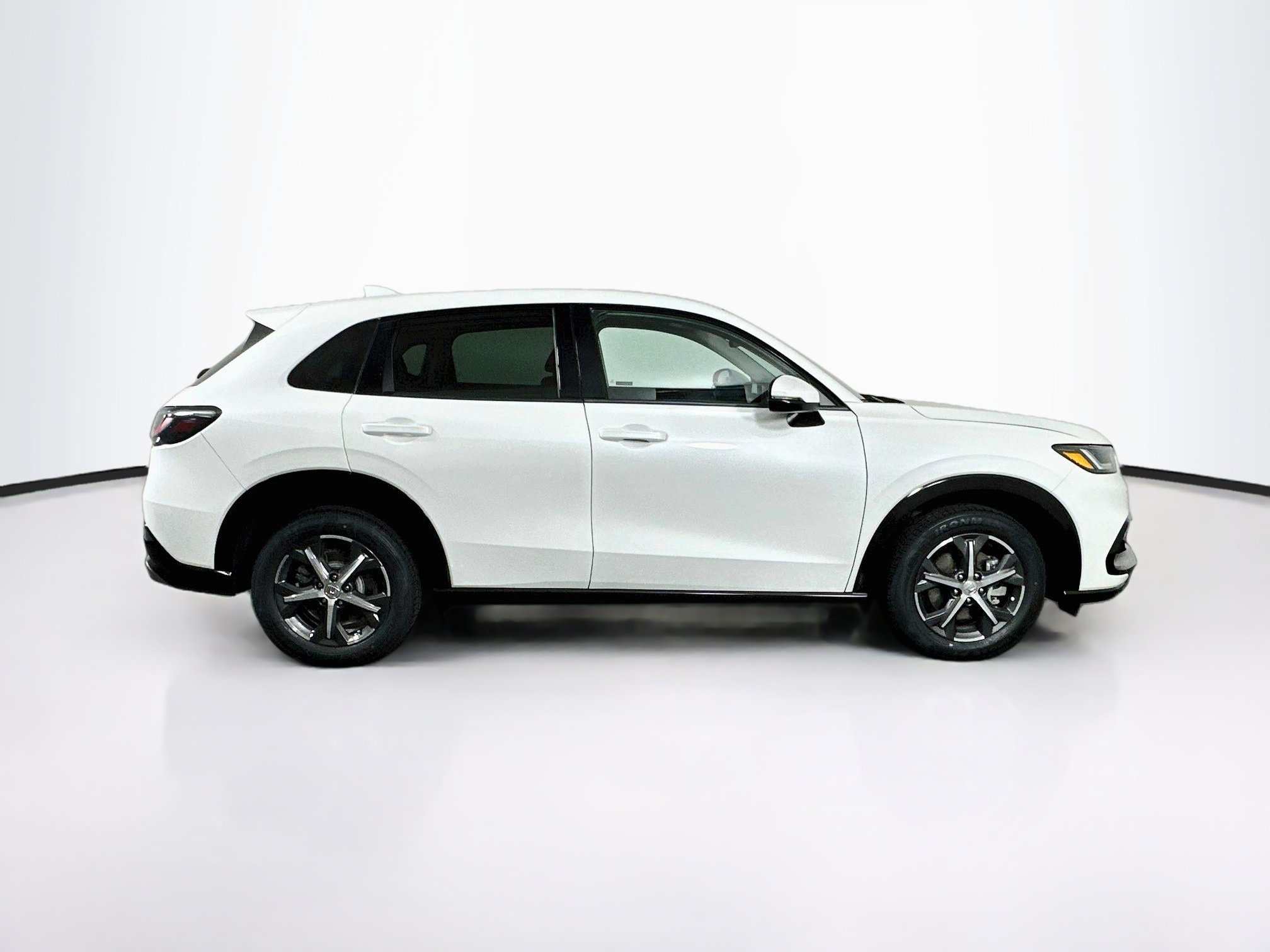 Used 2024 Honda HR-V EX-L image 10