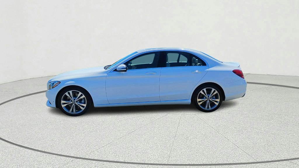Used 2018 Mercedes-Benz C 300 Sedan image 4