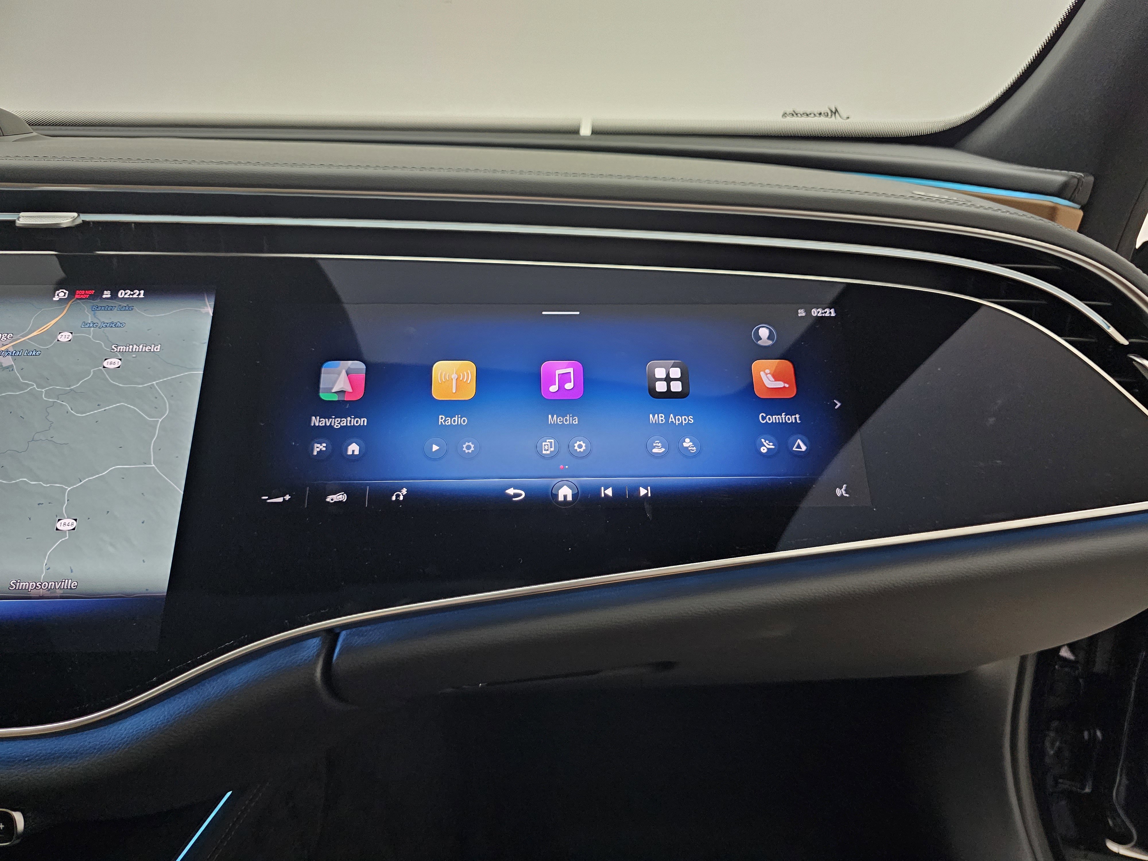 New 2026 Mercedes-Benz E 450 4MATIC Sedan image 14