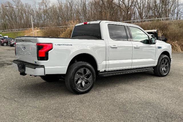 Certified 2024 Ford F150 Lightning Flash AWD/4WD image 3