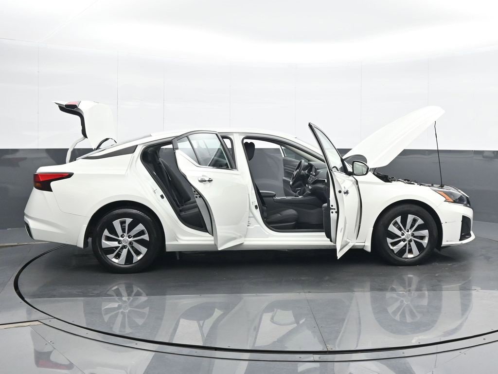 Used 2023 Nissan Altima 2.5 S image 26