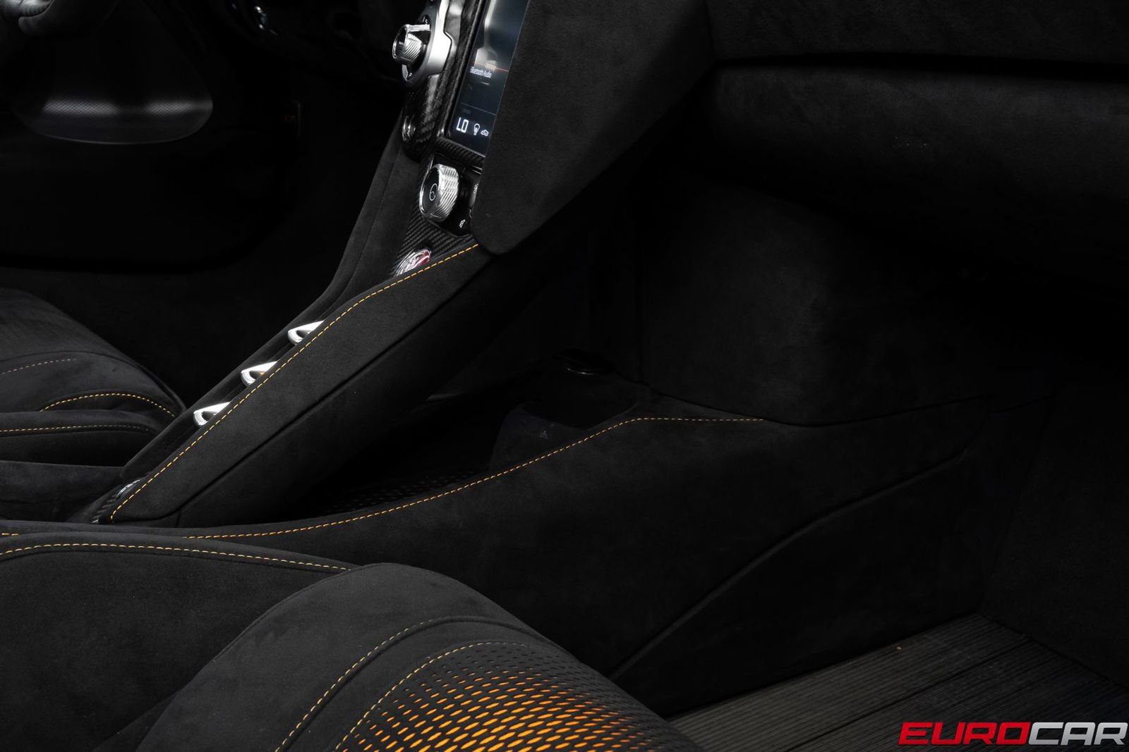 Used 2021 McLaren 765LT image 38