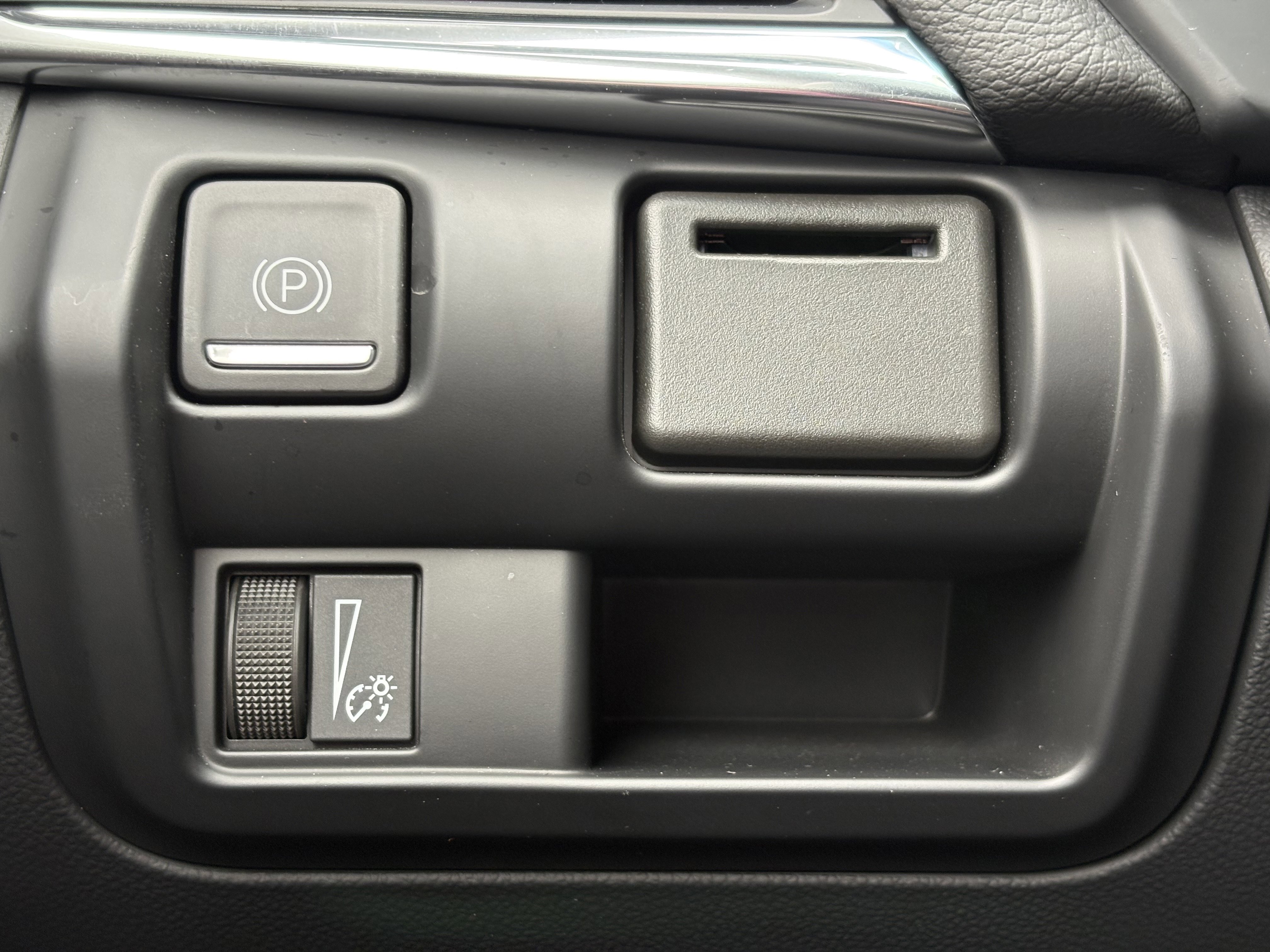 Used 2024 Cadillac CT4 V Blackwing w/ Carbon Fiber 1 Package image 27