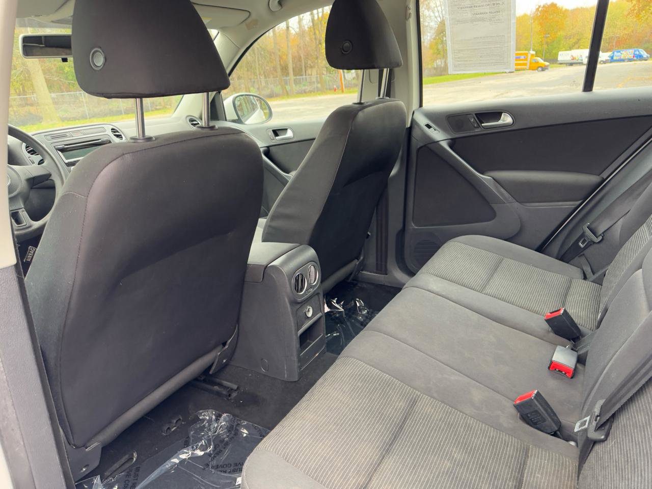 Used 2012 Volkswagen Tiguan S AWD/4WD image 32