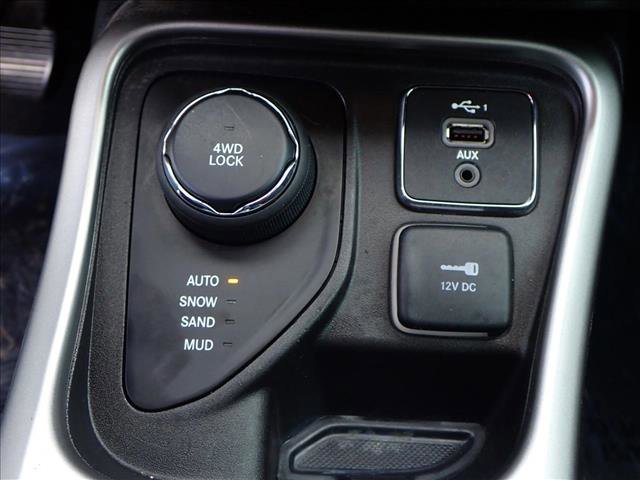Used 2019 Jeep Compass Sport w/ Tech Group image 18