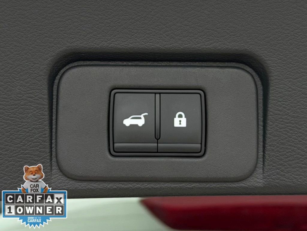 Used 2024 Nissan Rogue SV w/ SV Premium Package image 32