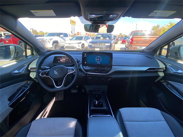 Used 2023 Volkswagen ID.4 Pro image 17