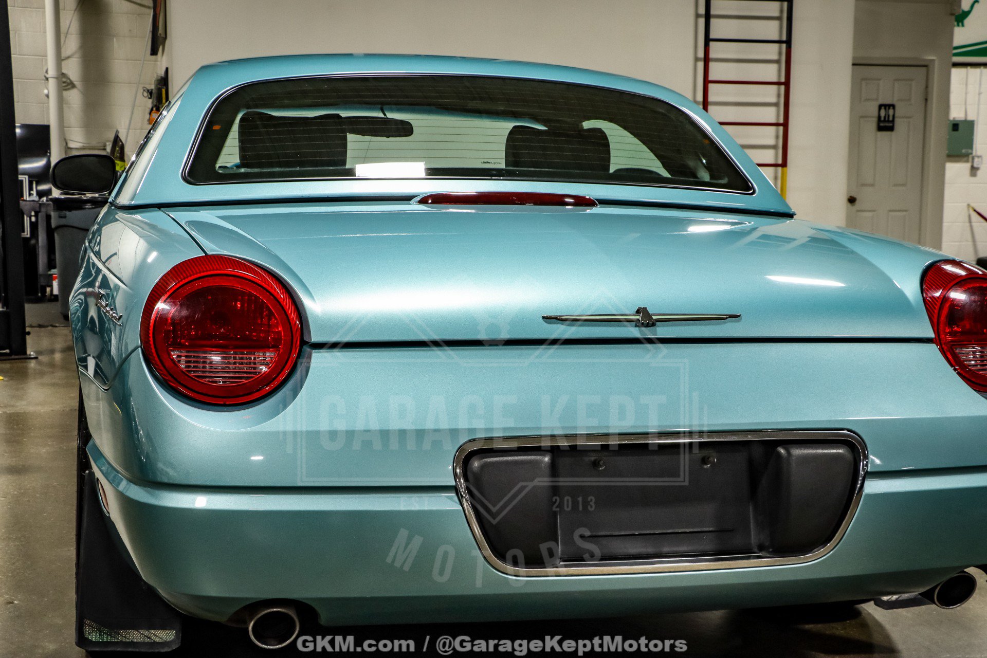 Used 2002 Ford Thunderbird RWD image 45