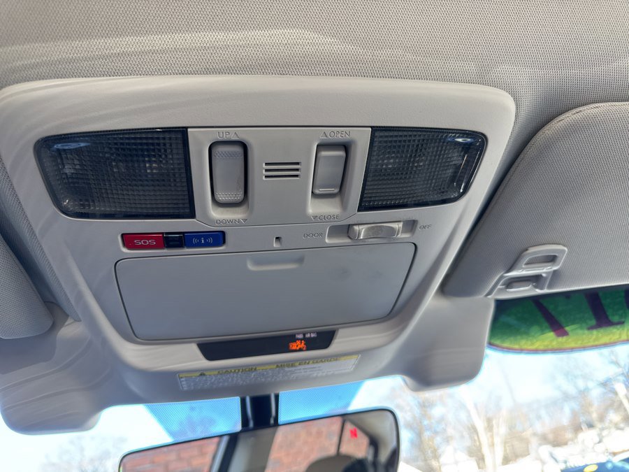 Used 2017 Subaru Legacy 2.5i Limited image 28