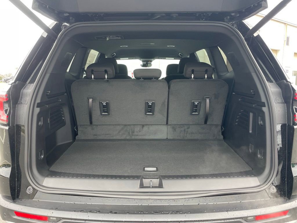 New 2026 GMC Acadia Elevation image 31