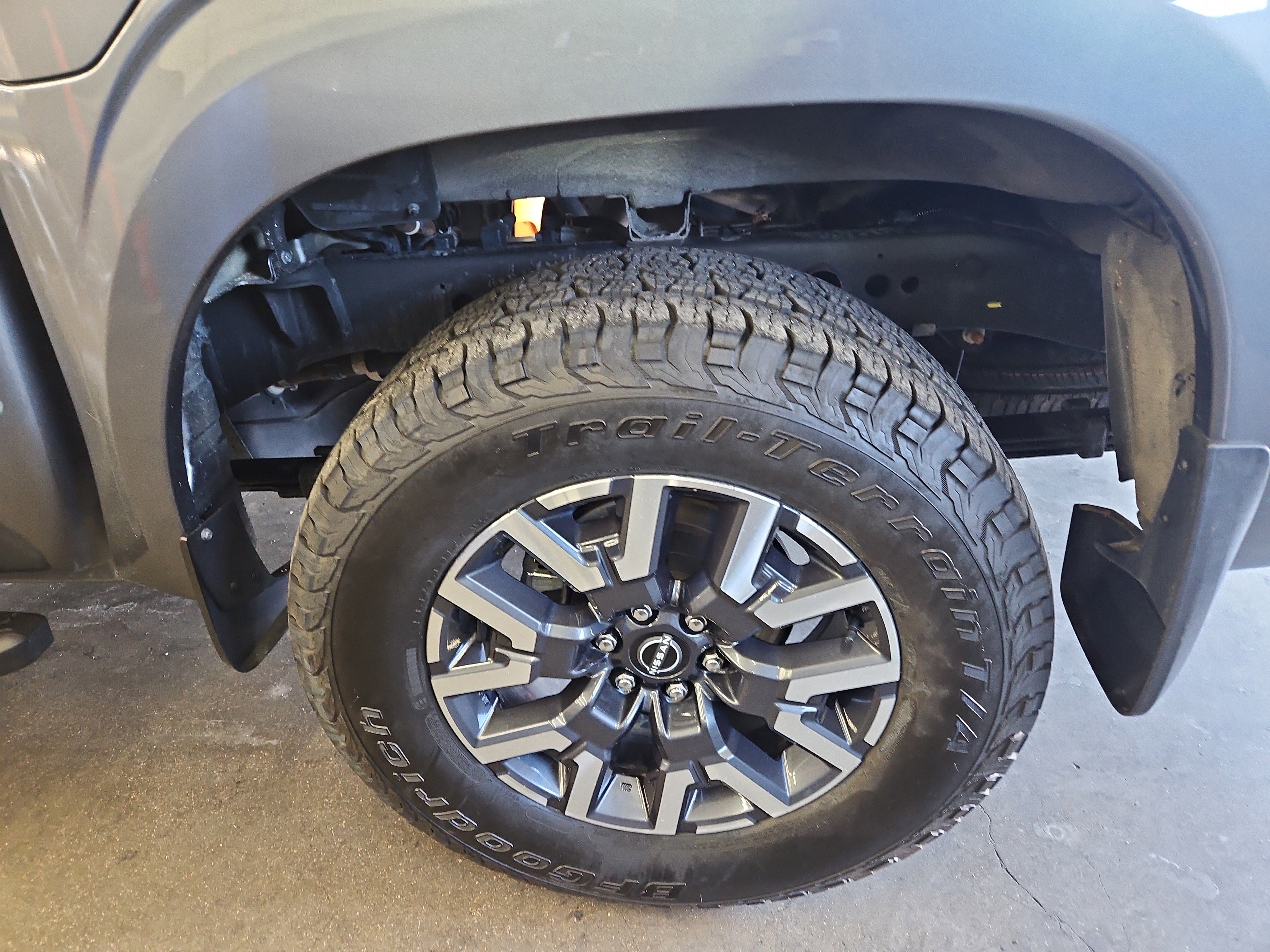 Used 2024 Nissan Frontier SL AWD/4WD image 23