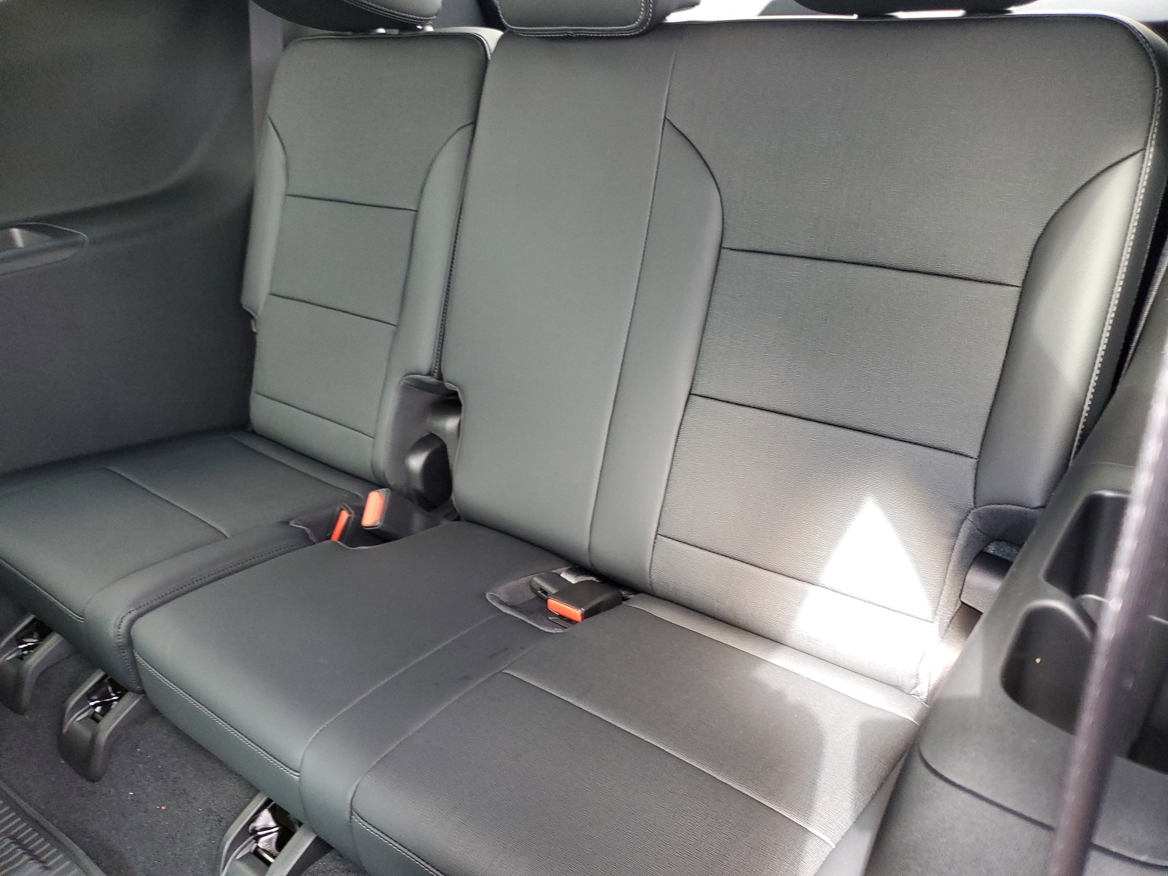 New 2026 Buick Enclave Preferred w/ LPO, Floor Liner Package image 28