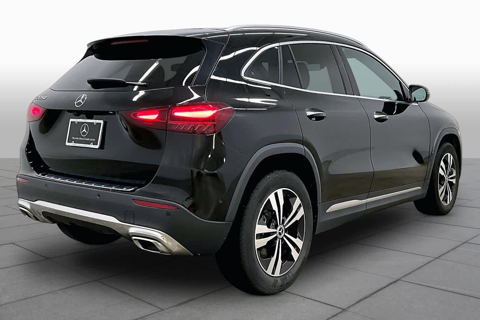 Used 2025 Mercedes-Benz GLA 250 image 13